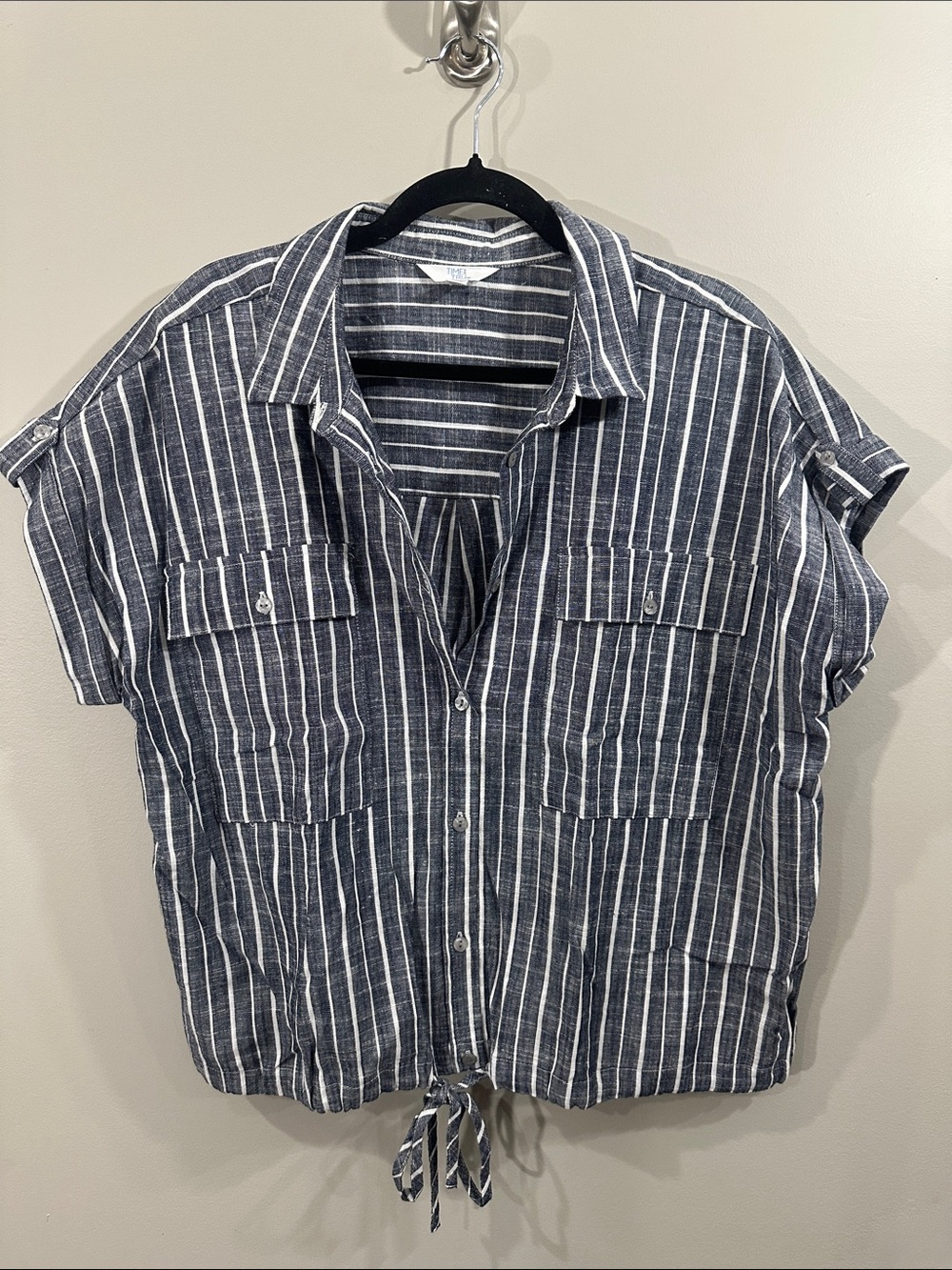 Women’s Navy/White Striped Linen-Blend Short-Sleeve Button Front Shirt, XL